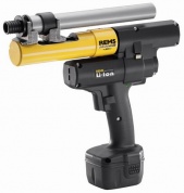 Аккумуляторный аксиальный пресс REMS Акс-Пресс 25