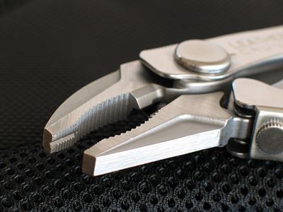 Ключ газовый - фото инструмента