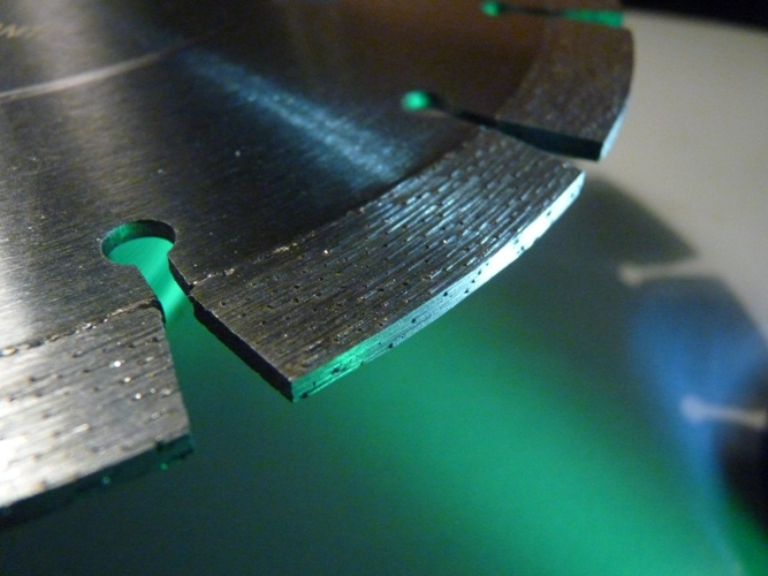 Режущий диск с алмазным напылением фото