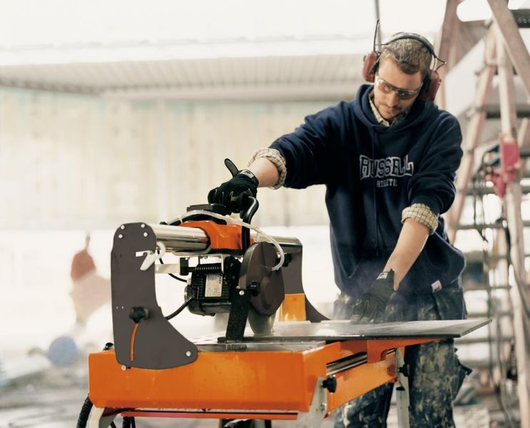 Husqvarna бензорез для плитки Husqvarna бензорез для плитки