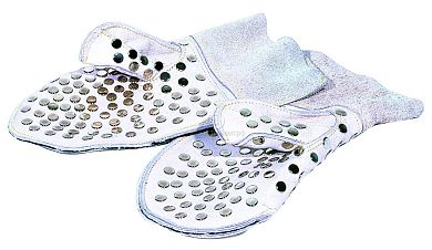 Правая перчатка с обивкой фото